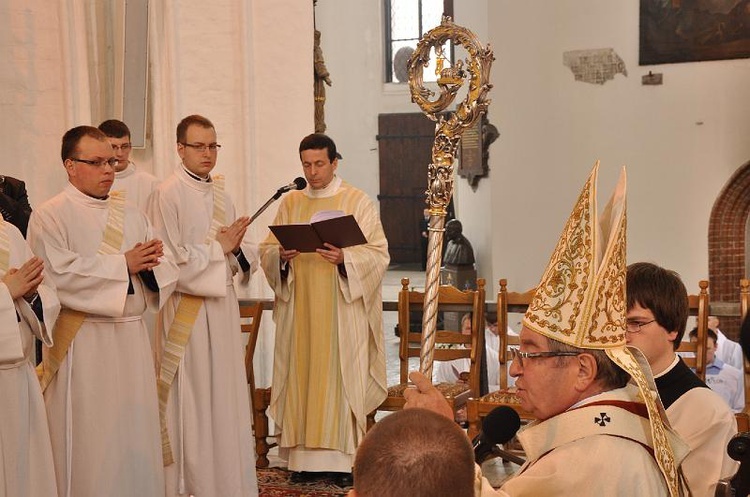 Święcenia Kapłańskie w Archidiecezji Gdańskiej - Bazylika Mariacka w Gdańsku - foto Mateusz Małek