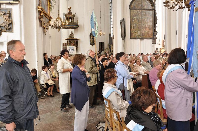 Święcenia Kapłańskie w Archidiecezji Gdańskiej - Bazylika Mariacka w Gdańsku - foto Mateusz Małek