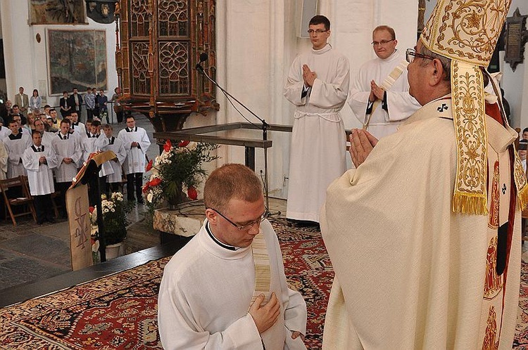 Święcenia Kapłańskie w Archidiecezji Gdańskiej - Bazylika Mariacka w Gdańsku - foto Mateusz Małek