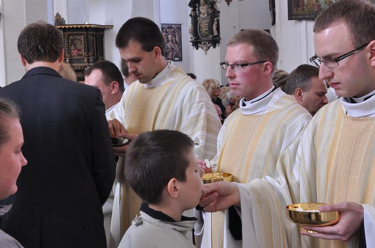 Święcenia Kapłańskie w Archidiecezji Gdańskiej - Bazylika Mariacka w Gdańsku - foto Mateusz Małek