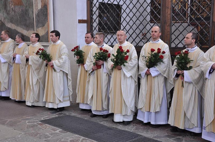 Święcenia Kapłańskie w Archidiecezji Gdańskiej - Bazylika Mariacka w Gdańsku - foto Mateusz Małek